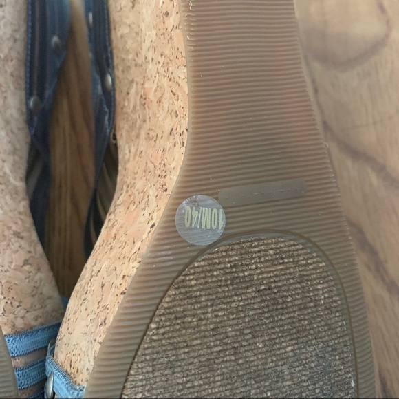 Lucky Brand Miller 2 Open Toe Canvas Wedge - Picture 9 of 9